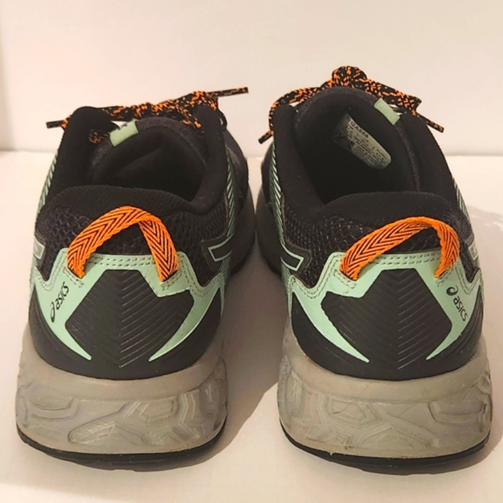 ASICS Women's Black and Orange Running Shoes *Like New* - Picture 5 of 9